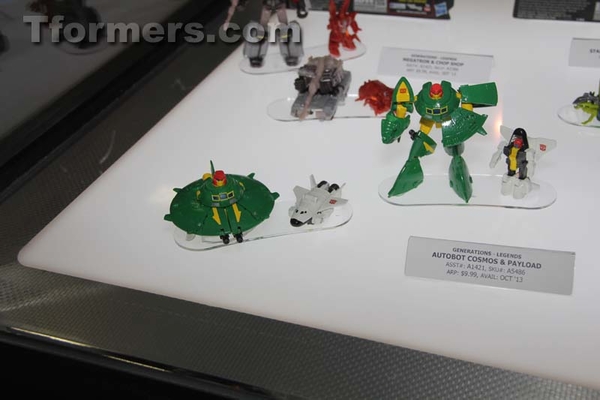 Transformers Sdcc 2013 Preview Night  (208 of 306)